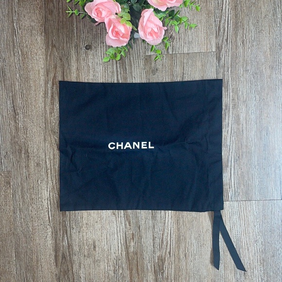 CHANEL Handbags - 🖤Authentic Chanel Dustbag🖤